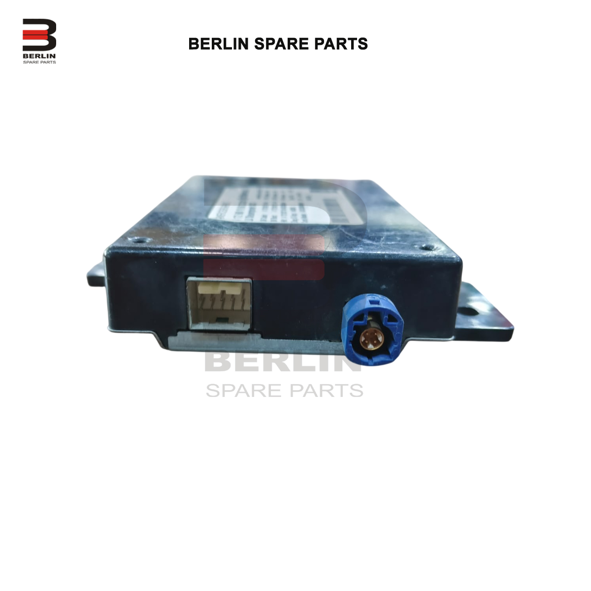 MERCEDES-BENZ C CLASS W204 MEDIA INTERFACE CONTROL MODULE, USED PARTS,1729001906 - Image 2