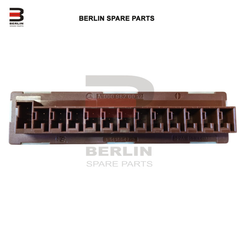 MERCEDES BENZ  C CLASS W204 DISTRIBUTOR BLOCK, ATC, 0009820012