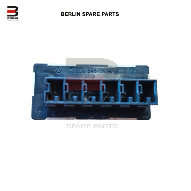 MERCEDES BENZ  C CLASS W204 DISTRIBUTOR BLOCK, ATC, 0045467540